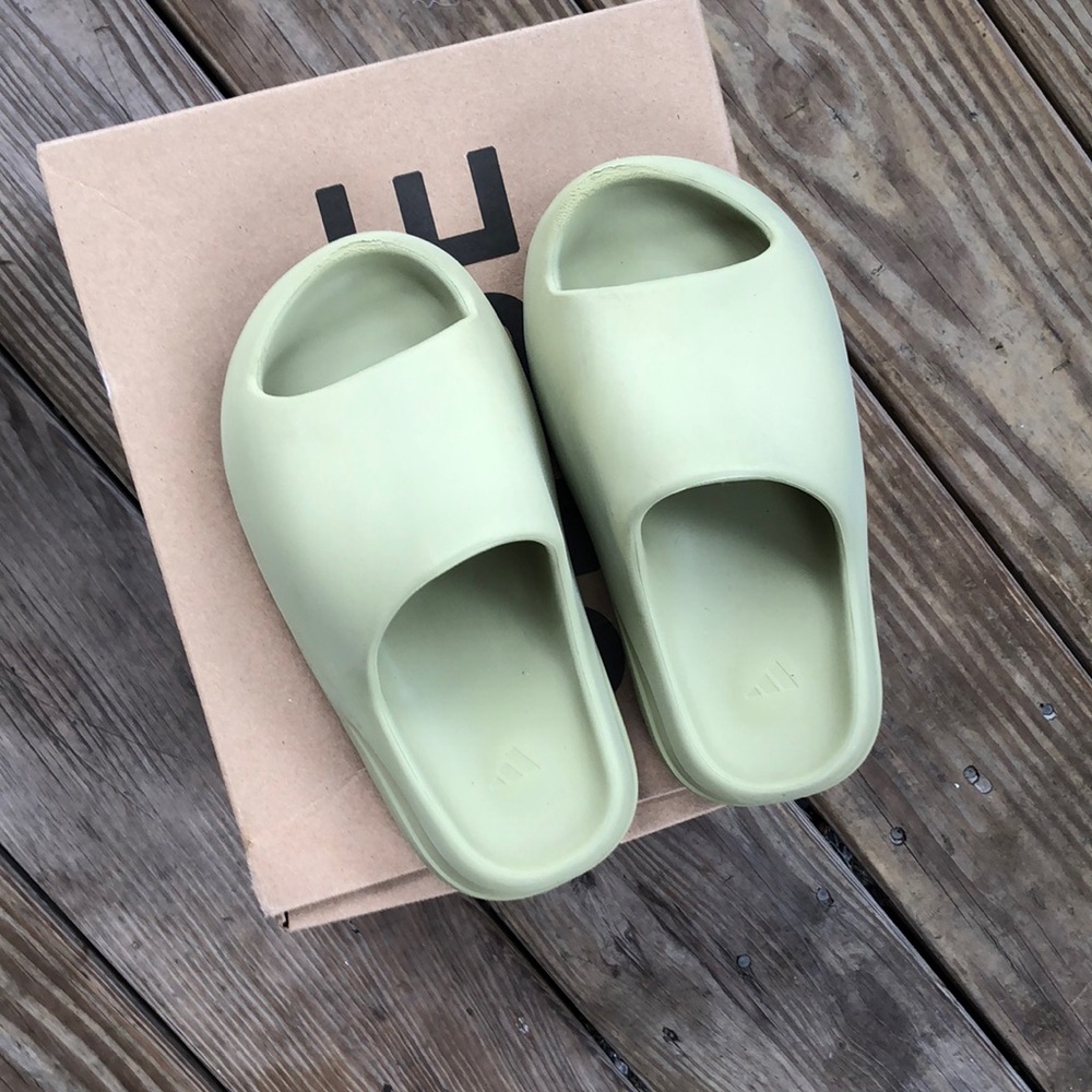 Adidas Yeezy Slide